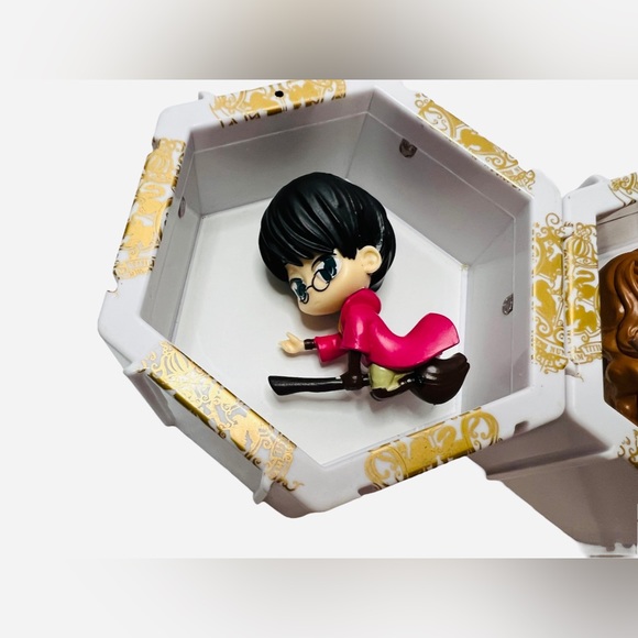 Wow! Pods Harry Potter Illuminating Hermione Granger & Harry Potter Wall Display - Picture 2 of 8